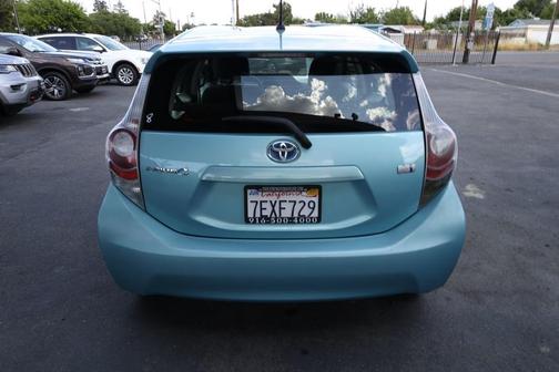2014 Toyota Prius c Two