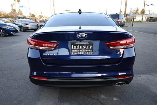 2018 Kia Optima S