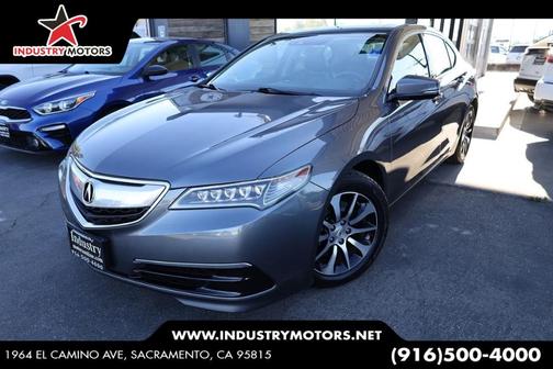 Lunar Silver Metallic 2017 Acura TLX w/Technology Package