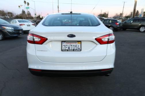 2014 Ford Fusion S