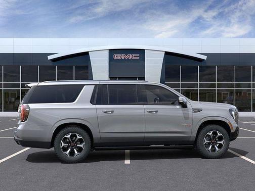 2025 GMC Yukon XL 4WD AT4