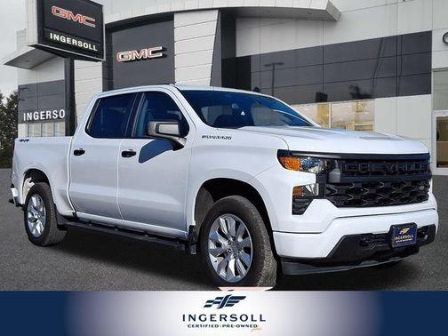 2022 Chevrolet Silverado 1500 Custom