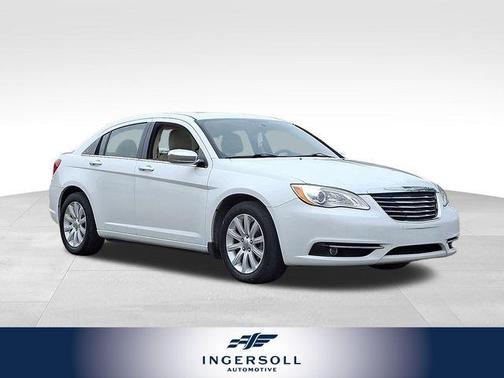 2014 Chrysler 200 Limited