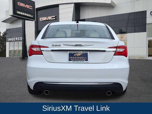 2014 Chrysler 200 Limited
