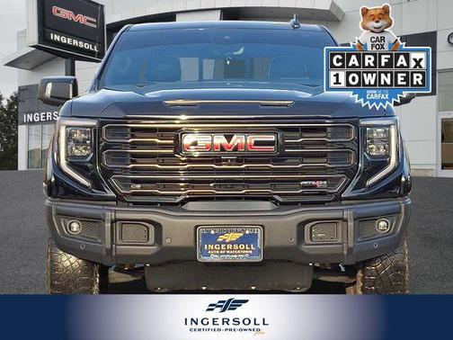 2023 GMC Sierra 1500 AT4X