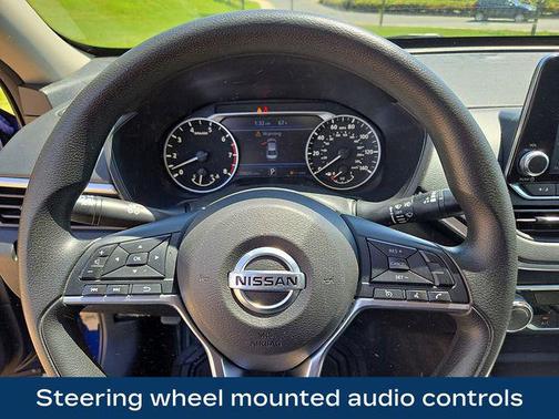Deep Blue Pearl 2019 Nissan Altima 2.5 S