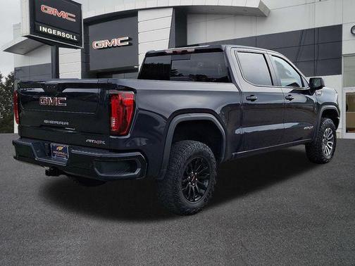 2023 GMC Sierra 1500 AT4X