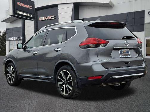 2017 Nissan Rogue SL