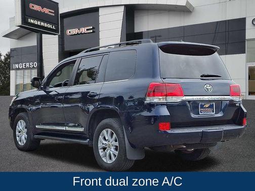 2017 Toyota Land Cruiser Base