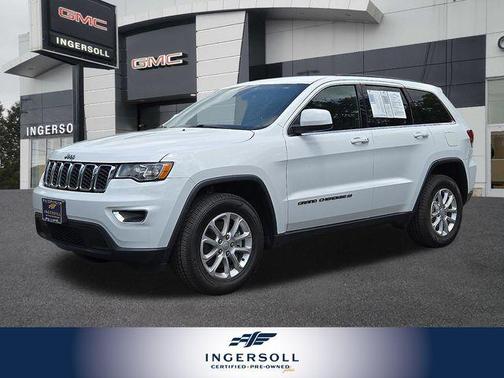 Bright White Clearcoat 2022 Jeep Grand Cherokee Laredo