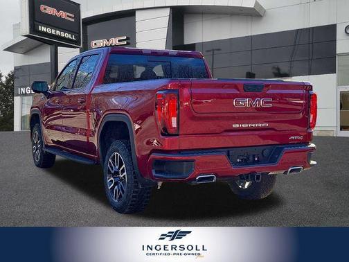 2025 GMC Sierra 1500 AT4