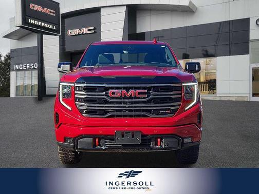 2025 GMC Sierra 1500 AT4