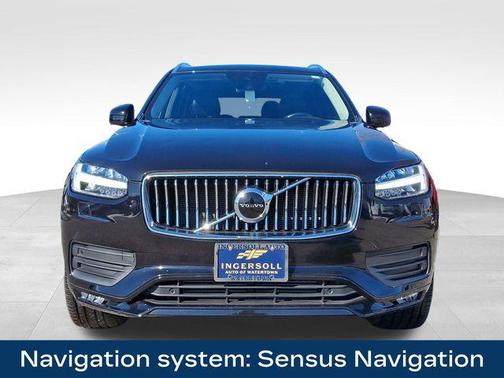 2022 Volvo XC90 T6 Momentum