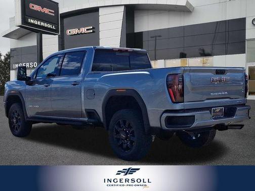 2025 GMC Sierra 3500 AT4