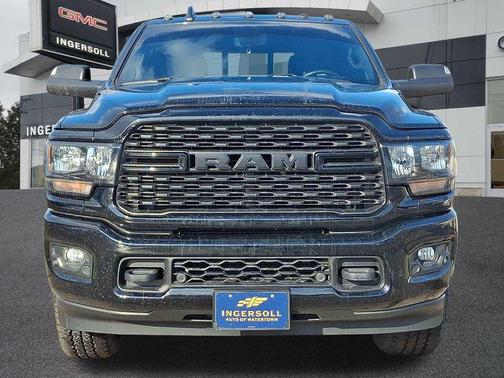 2022 RAM 2500 Big Horn Crew Cab 4x4 6'4' Box