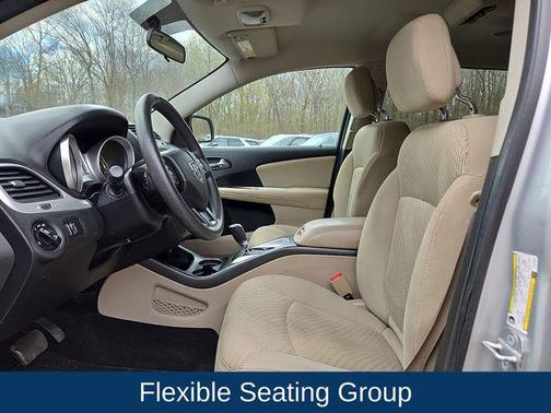 Bright Silver Metallic Clearcoat 2014 Dodge Journey SXT