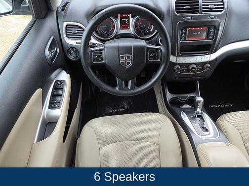 Bright Silver Metallic Clearcoat 2014 Dodge Journey SXT