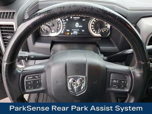 Brilliant Black Crystal Pearlcoat 2018 RAM 2500 Power Wagon