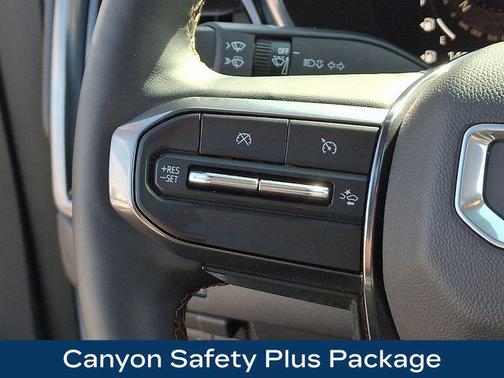 Summit White 2025 GMC Canyon AT4