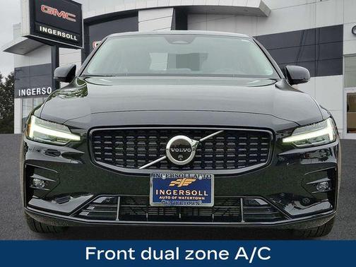 2024 Volvo S60 B5 Plus Dark Theme