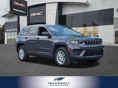 2023 Jeep Grand Cherokee Laredo