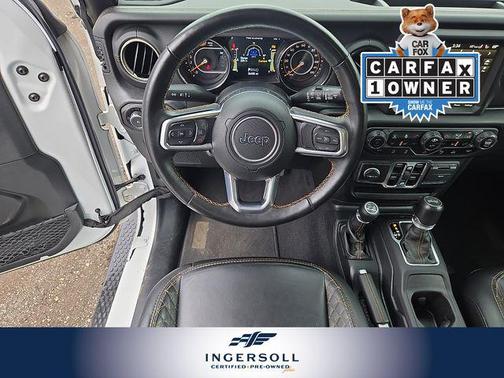 Bright White Clearcoat 2021 Jeep Wrangler Unlimited Sahara