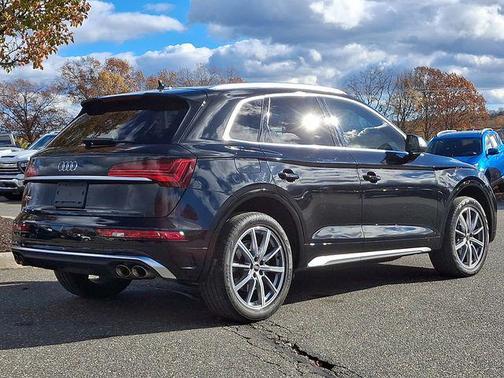 2022 Audi SQ5 3.0T Premium Plus