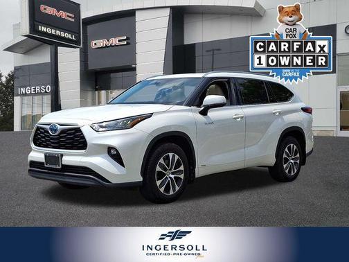 2020 Toyota Highlander Hybrid XLE