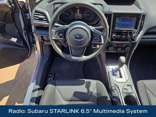 Ice Silver Metallic 2019 Subaru Impreza 2.0i