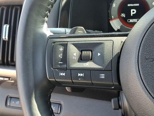 Gun Metallic 2023 Nissan Pathfinder Platinum