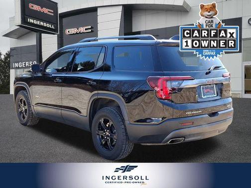 2022 GMC Acadia AWD AT4