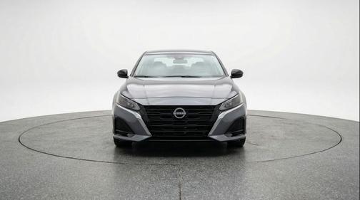 Gun Metallic 2025 Nissan Altima SV FWD