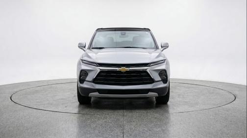 Sterling Gray Metallic 2025 Chevrolet Blazer 2LT