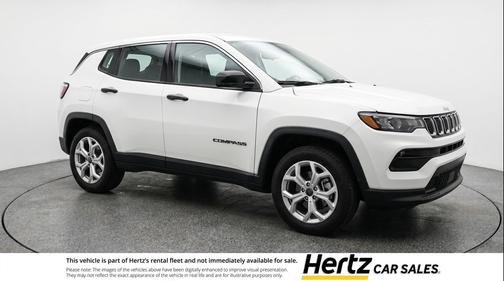 Bright White Clearcoat 2025 Jeep Compass Latitude