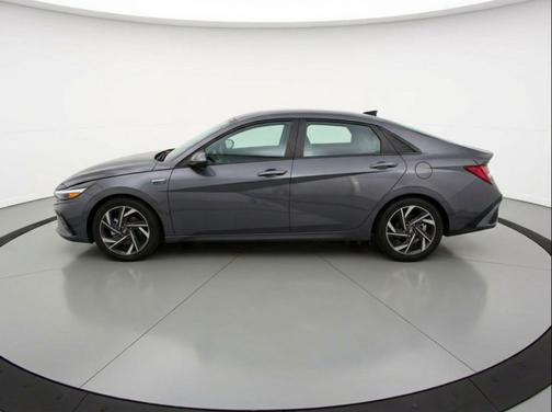Amazon Gray 2025 Hyundai ELANTRA SEL