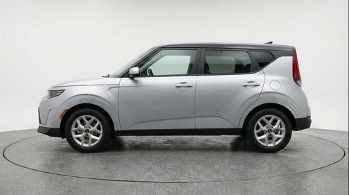 Steel Gray 2025 Kia Soul LX