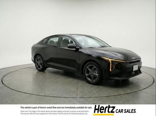 Aurora Black Pearl 2025 Kia K4 LXS