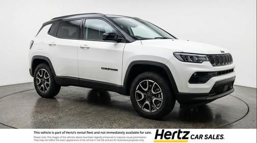 Bright White Clearcoat 2025 Jeep Compass Trailhawk