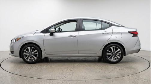 Brilliant Silver Metallic 2025 Nissan Versa 1.6 SV
