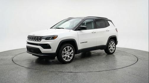 Bright White Clearcoat 2025 Jeep Compass Limited