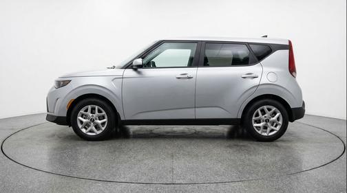 Steel Gray 2025 Kia Soul LX