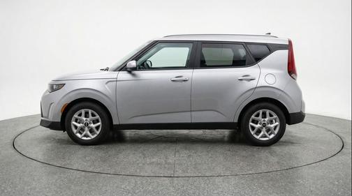 Steel Gray 2025 Kia Soul LX