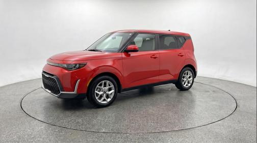 Inferno Red 2025 Kia Soul LX