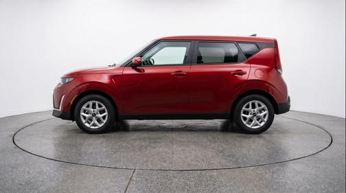 Inferno Red 2025 Kia Soul LX