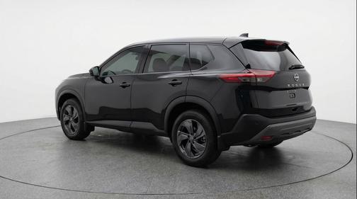 Super Black 2025 Nissan Rogue SV