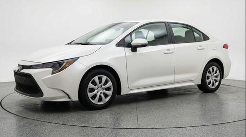 Ice Cap 2025 Toyota Corolla LE