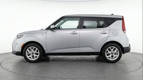 Steel Gray 2025 Kia Soul LX