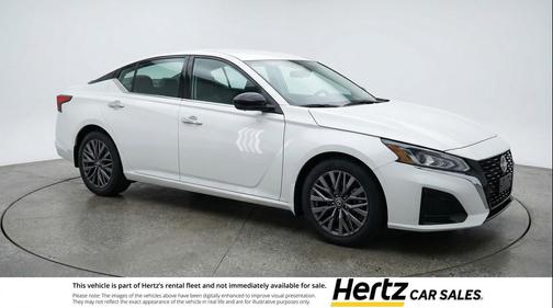 Glacier White 2025 Nissan Altima SV FWD