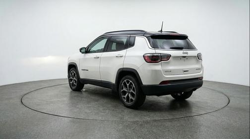 Bright White Clearcoat 2025 Jeep Compass Limited