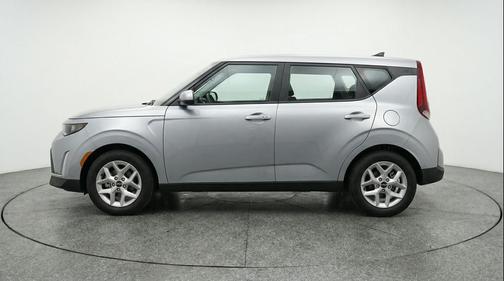 Steel Gray 2025 Kia Soul LX